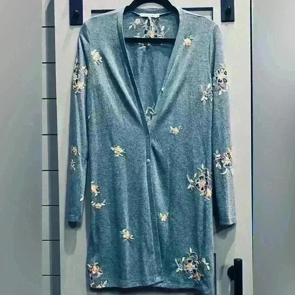 Figueroa & flower embroidered cardigan, Grannycorp, HippieChic, Folksy, Artistic - Picture 4 of 7